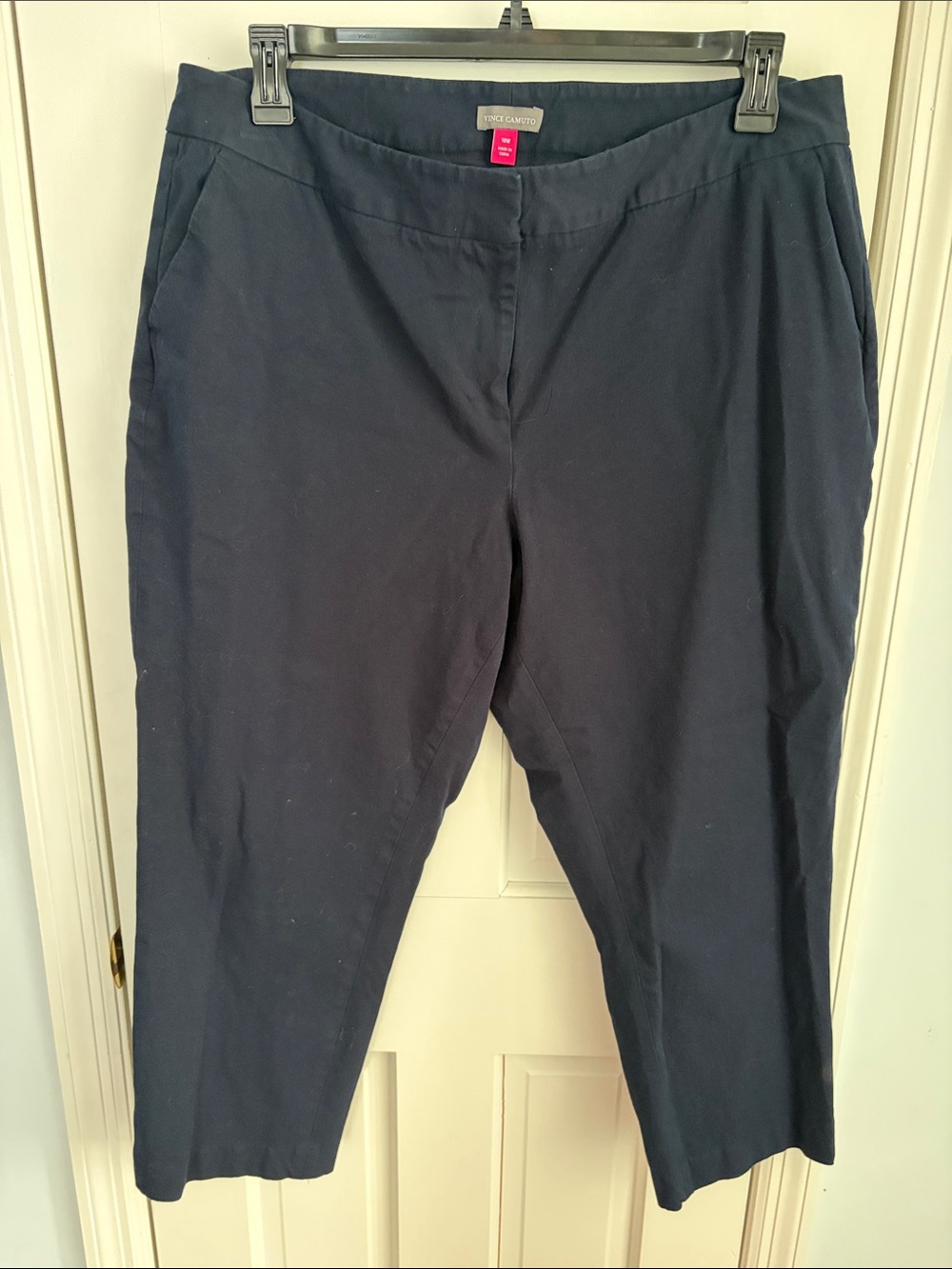Vince Camuto Navy Cropped Ankle Pants